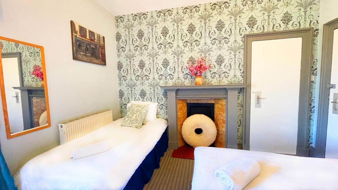 Kirkhill Estate Rooms Gorebridge Kültér fotó